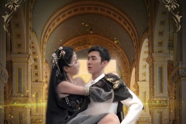 轮椅之上众神之神